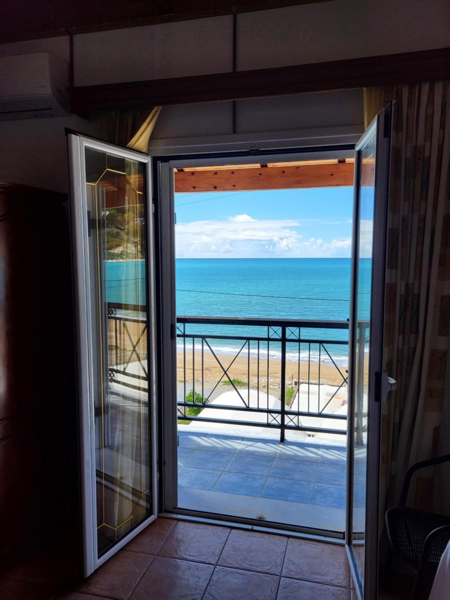 Maria Apartments Agios Georgios Pagon Quarto foto
